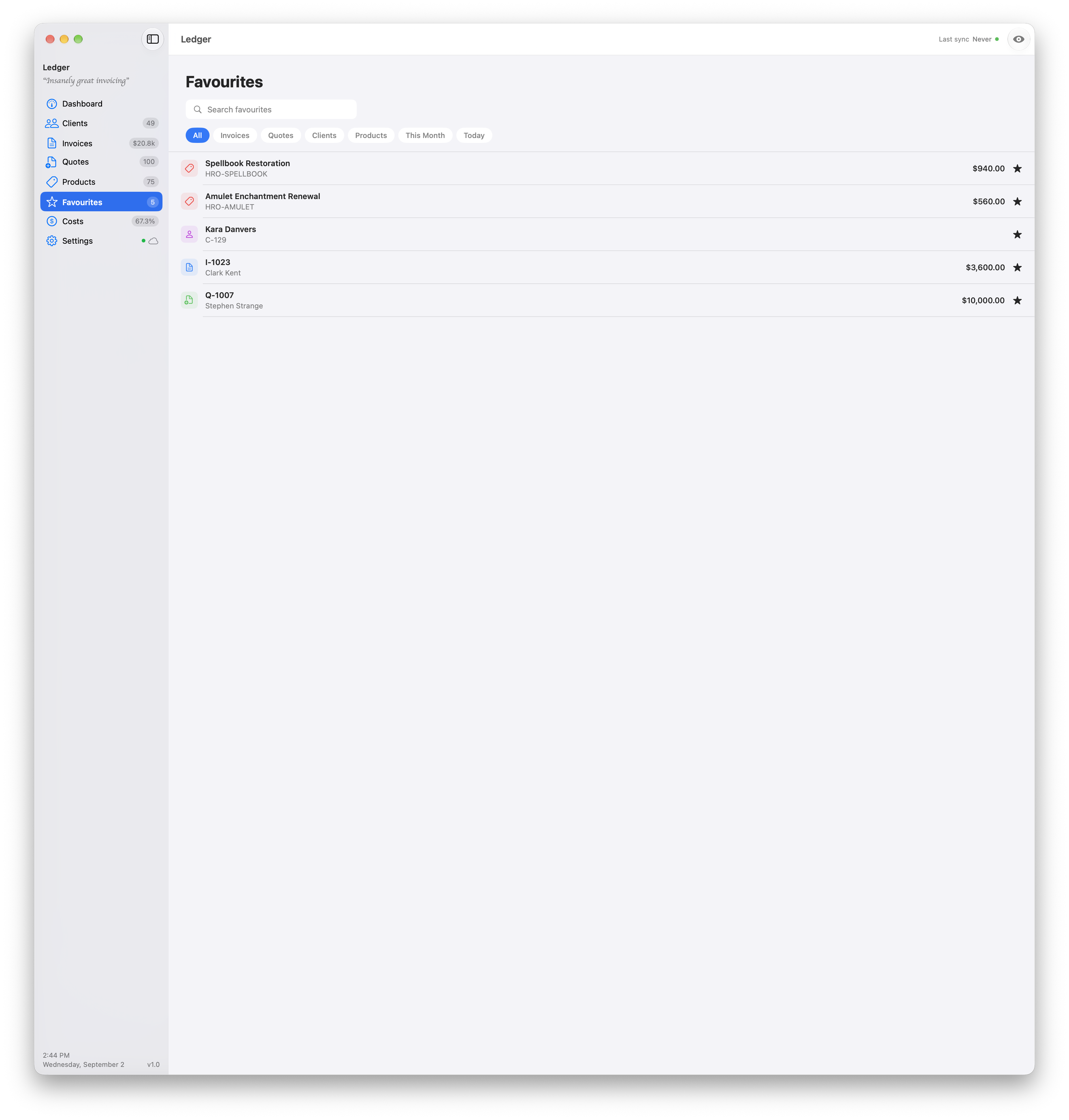 The favourites list, holding starred invoices, quotes, clients, and products together.